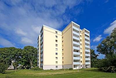 Ab sofort zu haben - große 2-Zimmerwohnung mit Laminatboden