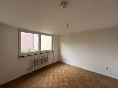 Helles 3-Zimmer-Apartment mit Balkon und Parkett in München Karl-Marx-Ring · frei ab 01.10.2026