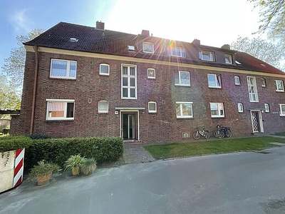 Renovierte Erdgeschosswohnung im Jadeviertel möchte bewohnt werden
