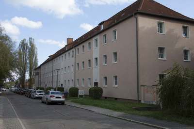 2-Raum-Wohnung mit Balkon zu vermieten · frei ab 01.01.2027