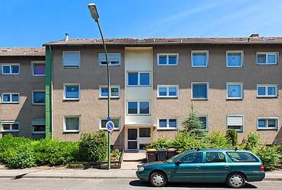 Modernisierte Wohnung mit neuem Laminatboden und Duschbad!