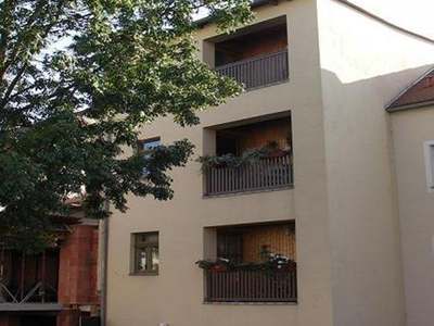 2-Raum Wohnung mit Balkon im Zentrum · 3. Etage · frei ab 01.10.2026