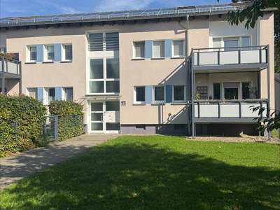 Helle 2-Zimmer-Wohnung mit Balkon – ideal für Paare