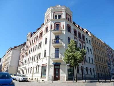Platz und keine Durchgangszimmer - auch WG-geeignet!
