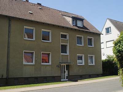 Ab Oktober zu besichtigen-3-Zimmer-Wohnung in der City im Angebot, mit Bodenbelägen · frei ab 01.11.2026
