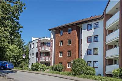 Schöne Wohnung im 3 OG zu sofort möglich
