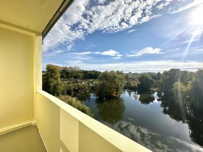 Blick auf den See / Dusche & Wanne · frei ab 31.07.2026