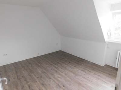 Schönes Heisingen: 2-Zimmer-Raumwunder mit großer Küche in sehr ruhiger Wohnlage