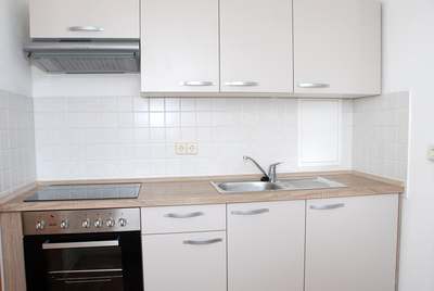 1-Raum-Wohnung mit Einbauküche und Balkon · frei ab 01.11.2026