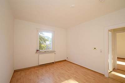 1-Raum-Wohnung Eugen-Schönhaar-Straße 11 · 1-Raum-Wohnung mit Dorfcharakter