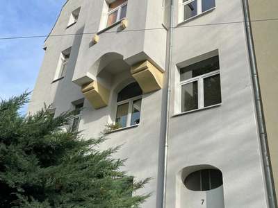 Renovierte 2-Zimmer-Wohnung in der Nähe des Kresseparks!