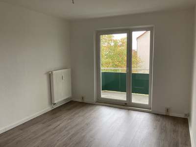 Neu renoviert! Helle 3-Zimmer-Wohnung sucht neuen Mieter!