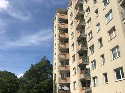 Moderne 2-Zimmer-Wohnung mit Balkon.