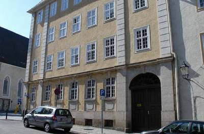 kleine 2-Zimmer direkt im Zentrum! · Verfügbarkeit: sofort