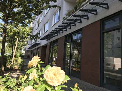 Familienwohnung mit Balkon und Wintergarten sowie Gäste-WC!