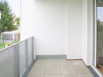 3 Zimmerwohnung mit Loggia in Heiligeneich · Top 8