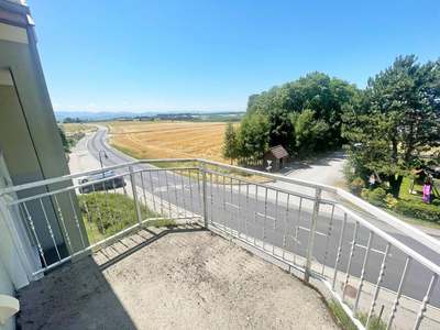 Geförderte 3 Zimmerwohnung mit Balkon! · Top 6