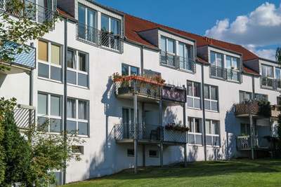 Wohnen in moderner Umgebung mit viel Tageslicht · frei ab 01.12.2026