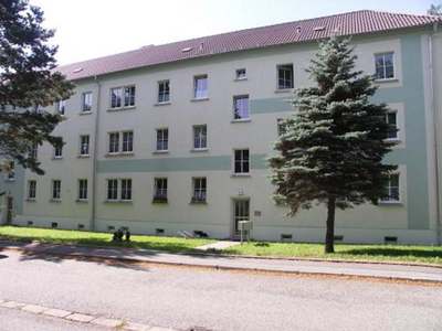 2-Raum Wohnung im 1. Obergeschoss · 1. Etage · Verfügbarkeit: sofort