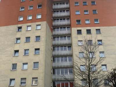 Bezugsfertige 2-Zimmer-Wohnung mit moderner Einbauküche