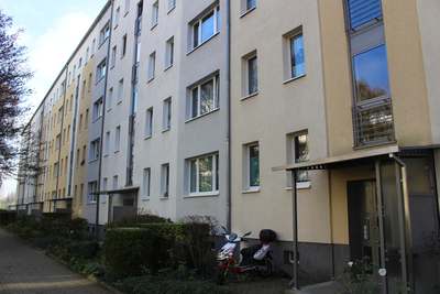 Friedrich-Engels-Straße 40A/04R, 3 Zimmer in Erfurt