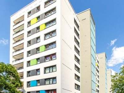 Erstbezug nach Sanierung: familienfreundliche 3-Raum-Wohnung mit Balkon