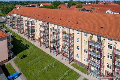 Frisch renovierte 3-Raum-Wohnung mit Balkon! · frei ab 01.11.2026