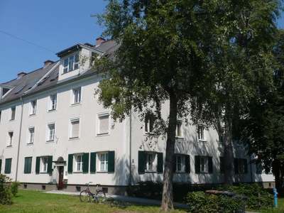 2-Zimmer-Wohnung · Bozenerstraße 15 · verfügbar ab 09/2026