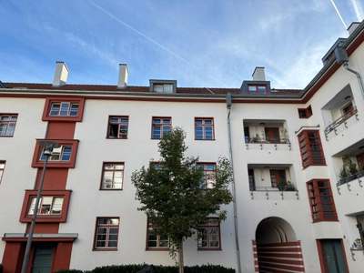2 Zimmer Wohnung, 64,45 qm, Hochparterre in der Naumannsiedlung in 50735 Köln · frei ab 09.09.2026