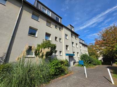 Sanierte 2-Zimmer-Wohnung in Düsseldorf-Holthausen