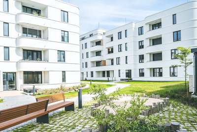 Wohnen in den Steimker Gärten: Moderne Wohnung mit Fußbodenheizung und Loggia · frei ab 01.11.2026