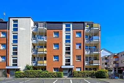 Gepflegte Seniorenwohnung mit Aufzug und Balkon