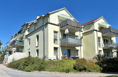 2-Zimmer-Wohnung · Falkenstein 211/7 · Top 7 · frei ab 01.01.2026