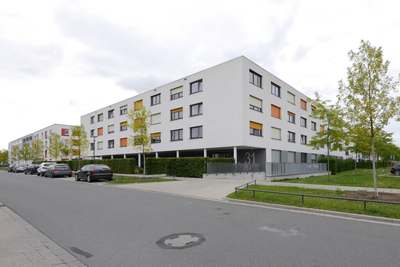 Erlangen-Möbliertes 1-Zimmer-Studentenapartment Nähe TechFak im Röthelheimpark · Vermietung an Student:innen, Doktorand:innen, Werkstudent:innen, Stipendiat:innen oder Auszubildende · frei ab sofort