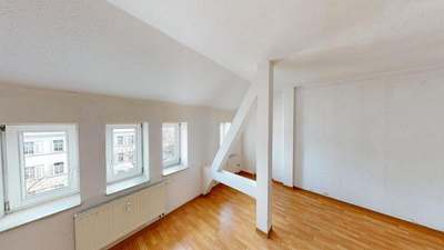 Für Aufsteiger - 3-Raum-Dachgeschosswohnung mit Wanne