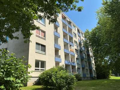 Schöner Wohnen in dieser individuellen 3-Zimmer-Wohnung mit Balkon!