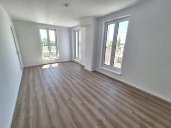Dachgeschosswohnung mit Terrasse für Mieter ab 55 Jahren im WohnAktiv!-Haus an der Waterkant