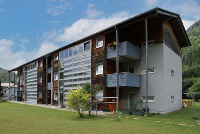4-Zimmer-Wohnung · Johannesplatz 2 · Top 6