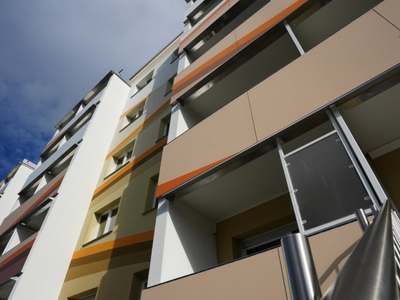 1-RWE mit Balkon