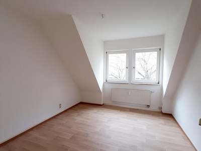 3 Zimmer unter dem Dach · Wasserberg · 2.OG · frei ab 01.11.2026