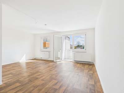 sonnige 2-Zimmer-Wohnung, zentrumsnah, mit viel Platz