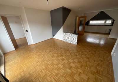 Aktion: die ersten 6 Monate billiger Wohnen! Attraktive 2 Zimmer Wohnung mit Balkon und Tiefgaragenabstellplatz