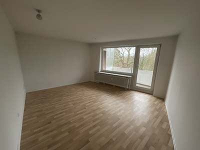 3-Zimmer-Wohnung in Bremen-Lesum zum 16.10.26. Balkon und modernisiertes Bad vorhanden