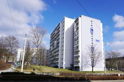 Erstbezug nach Sanierung · Zentrumsnähe · 1. Etage