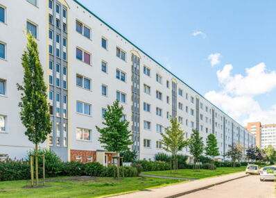 Schöne 2-Raum-Wohnung in Rostock - Lütten Klein · frei ab 25.11.2026