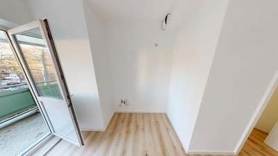 Balkonwohnung in ruhiger Seitenstraße gelegen · frei ab 01.11.2026