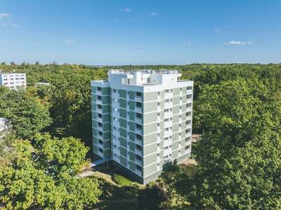 2-Zimmer-Wohnung mit moderner Raumaufteilung und Design-Bodenbelag · frei ab 01.01.2027