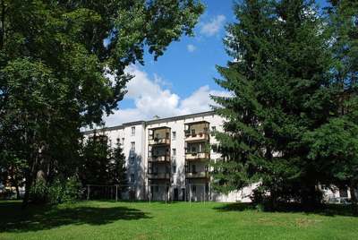 Helle 3-Raum-Wohnung mit Tageslichtbad