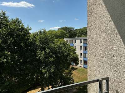 Willkommen Zuhause: geräumige 3-Zimmer-Wohnung mit Balkon!