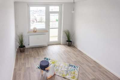 Familien aufgepasst - neu sanierte Wohnung mit Balkon